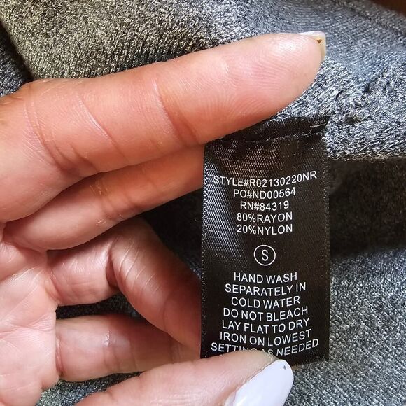Devotion by Cyrus Gray Cardigan Size Small - Picture 5 of 5